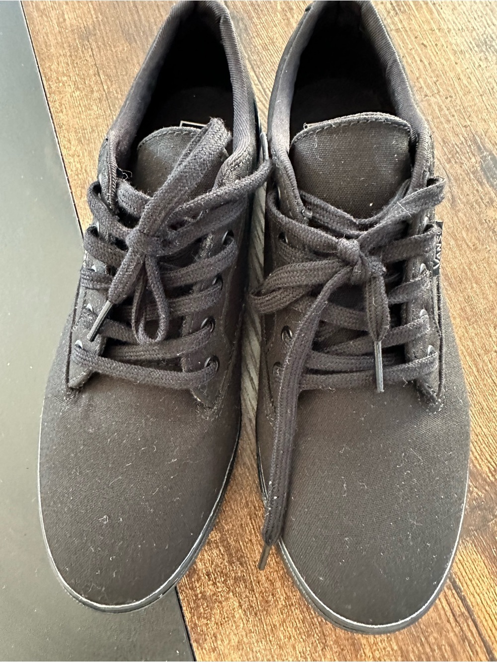 Vans Women's Black Canvas Low-Top Sneakers - Picture 2 of 6